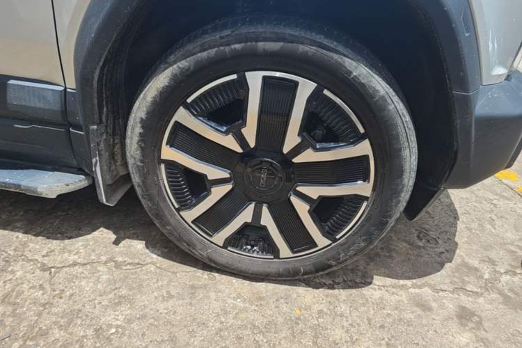 Used iCAR 03 2024 472km Four-Wheel Drive Long-Range Intelligent Advanced Version Right Front Wheel Hub