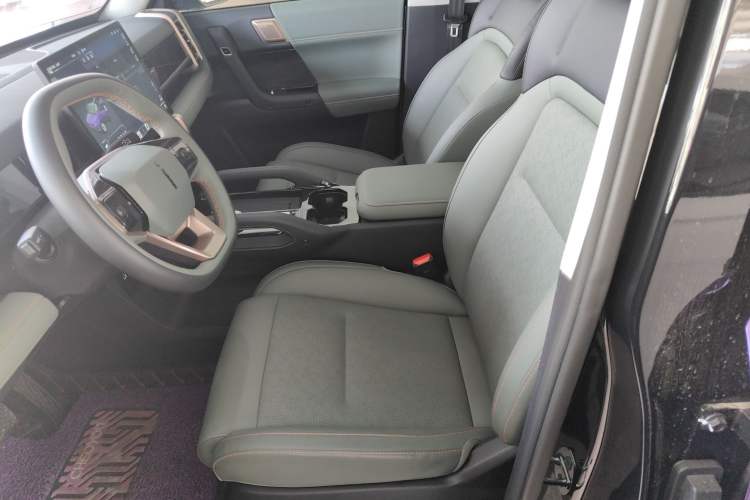 Used iCAR 03 2024 472km Four-Wheel Drive Long-Range Version Interior 1