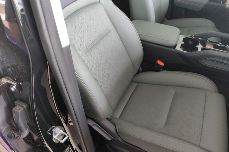 Used iCAR 03 2024 472km Four-Wheel Drive Long-Range Version Right Front Seat