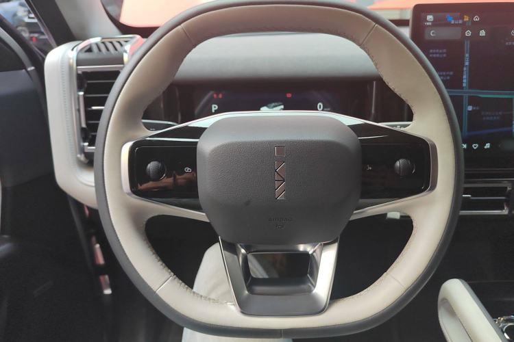 Used iCAR 03 2024 501km Four-wheel Drive Long-range Intelligent Driving Edition Steering Wheel