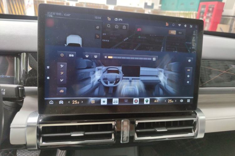 Used iCAR 03 2024 401km Two-Wheel Drive Standard Advanced Version Audio And AC Panel