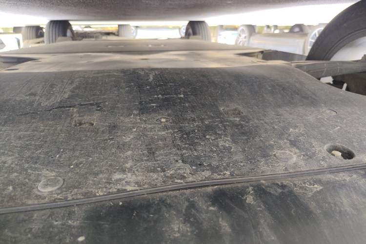 Used iCAR 03 2024 501km Two-Wheel Drive Long-Range Yuechao Edition Chassis Front