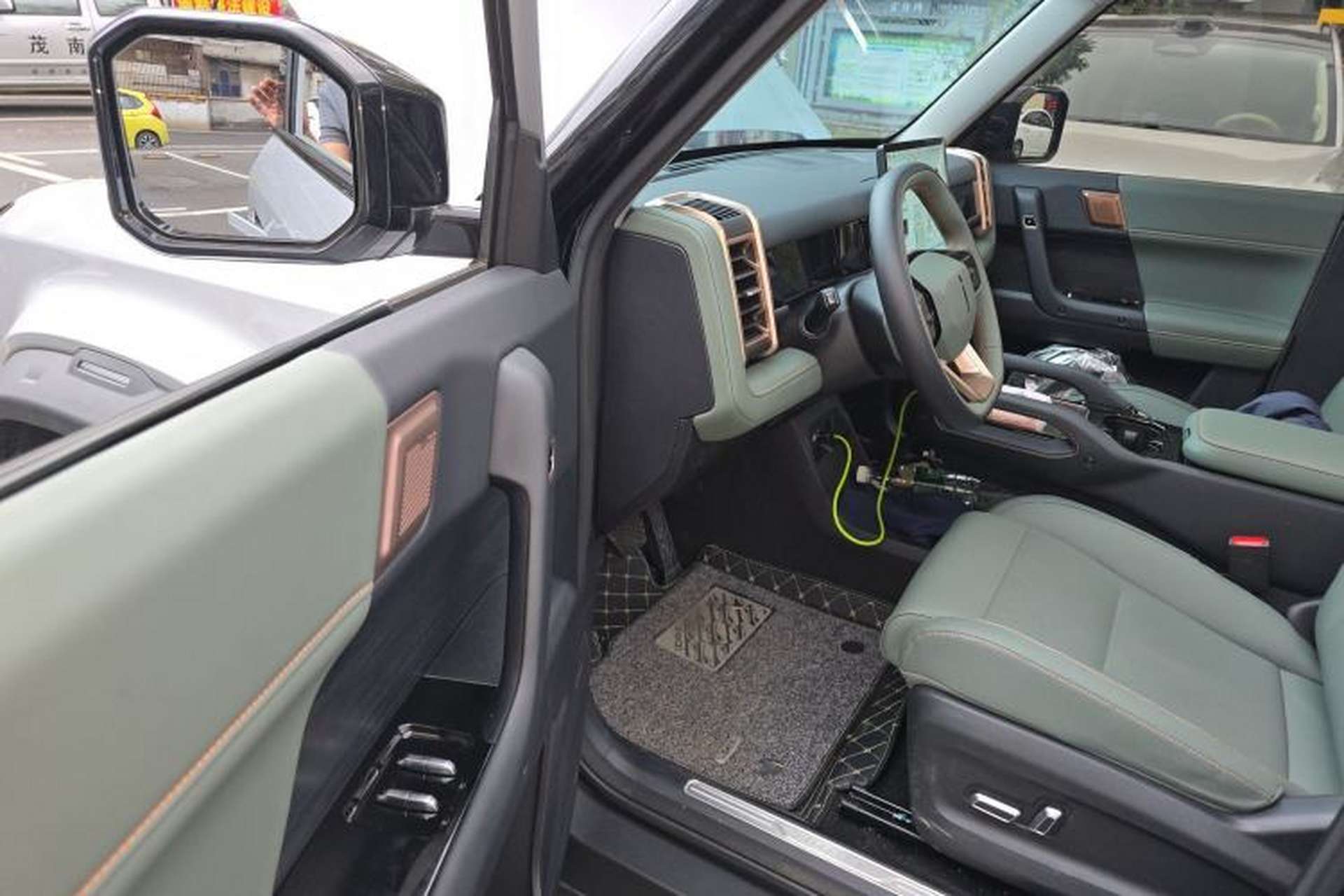 Used iCAR 03 2024 501km Two-Wheel Drive Long-Range Version Driver Seat