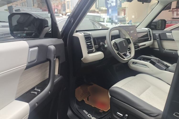 Used iCAR 03 2024 401km Range Two-Wheel Drive Standard Yuechao Version Driver Seat