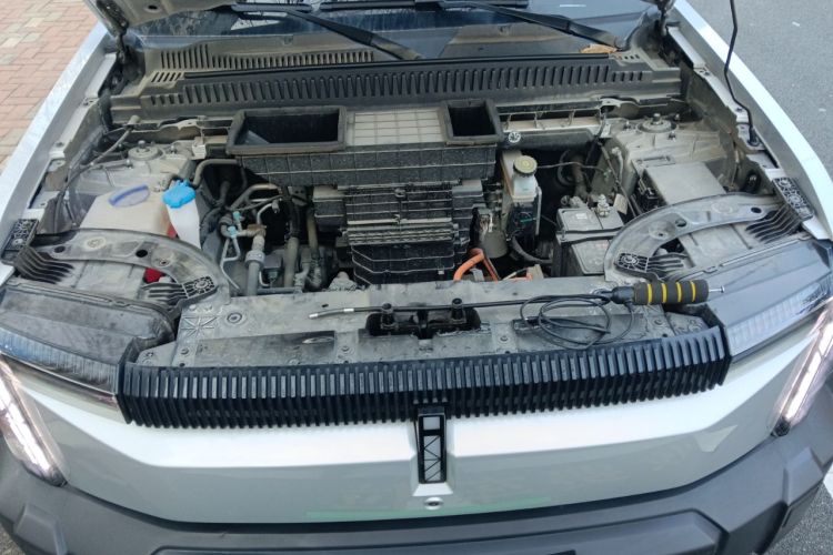 Used iCAR 03 2024 501km Four-wheel Drive Long-range Intelligent Driving Edition Engine Bay