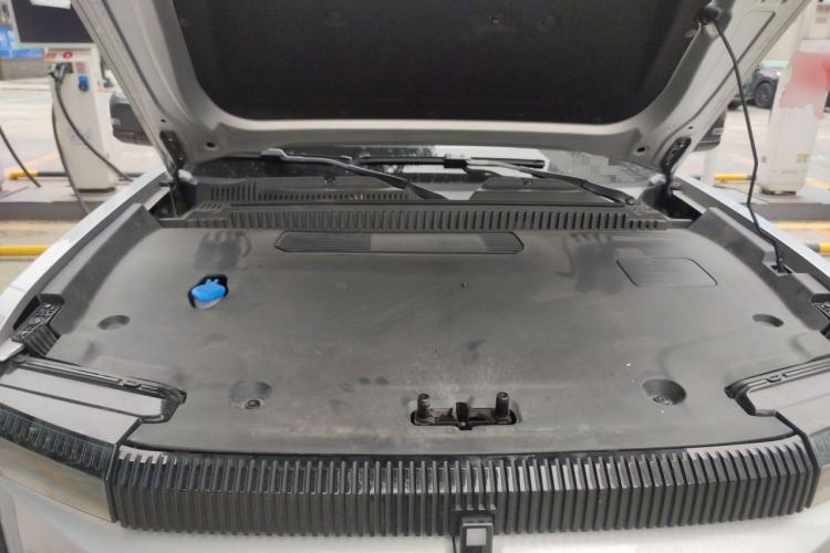 Used iCAR 03 2024 401km Two-Wheel Drive Standard Advanced Version Engine Bay