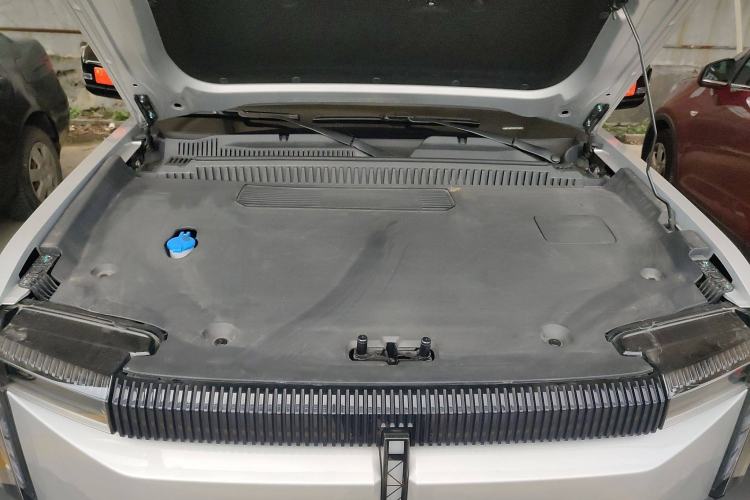 Used iCAR 03 2024 472km Four-Wheel Drive Long-Range Version Engine Bay