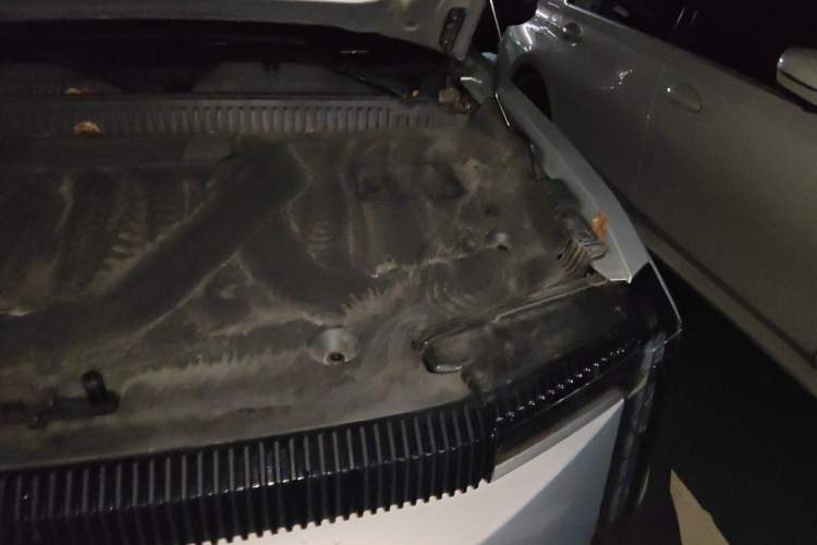 Used iCAR 03 2024 472km Four-Wheel Drive Long-Range Version Engine Bay Left