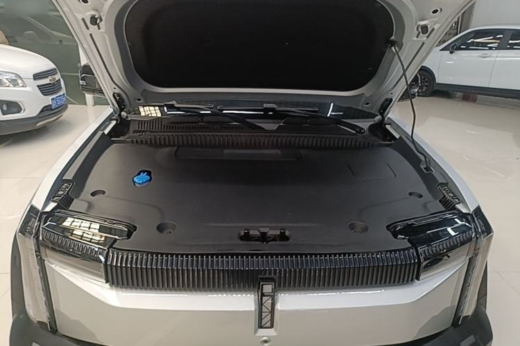 Used iCAR 03 2024 501km Four-wheel Drive Long-Range Advanced Version Engine Bay