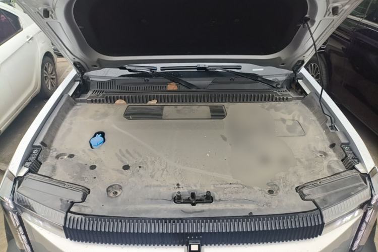 Used iCAR 03 2024 401km Range Two-Wheel Drive Standard Yuechao Version Engine Bay