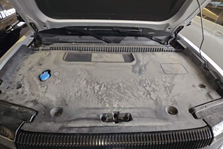 Used iCAR 03 2024 501km Four-wheel Drive Long-range Intelligent Driving Edition Engine Bay