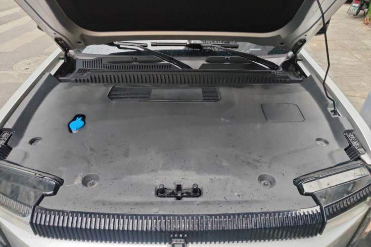 Used iCAR 03 2024 501km Four-wheel Drive Long-range Intelligent Driving Edition Engine Bay