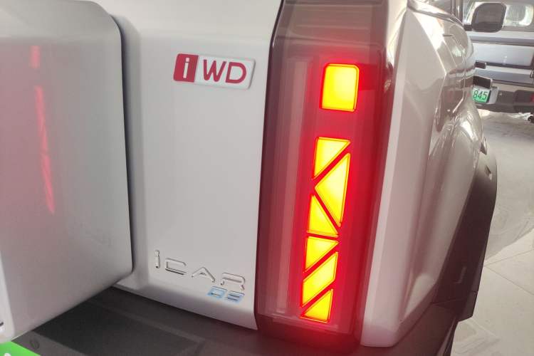 Used iCAR 03  Exterior 6