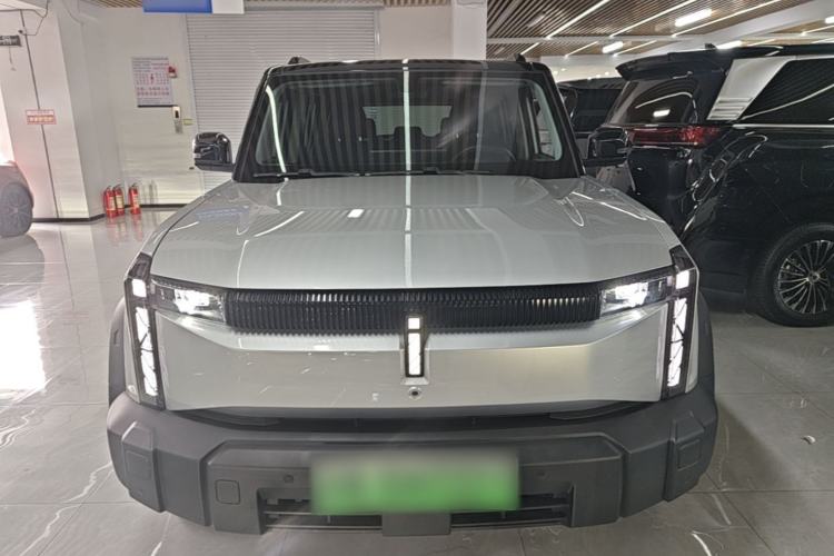 Used iCAR 03 2024 472km Four-Wheel Drive Long-Range Version Front