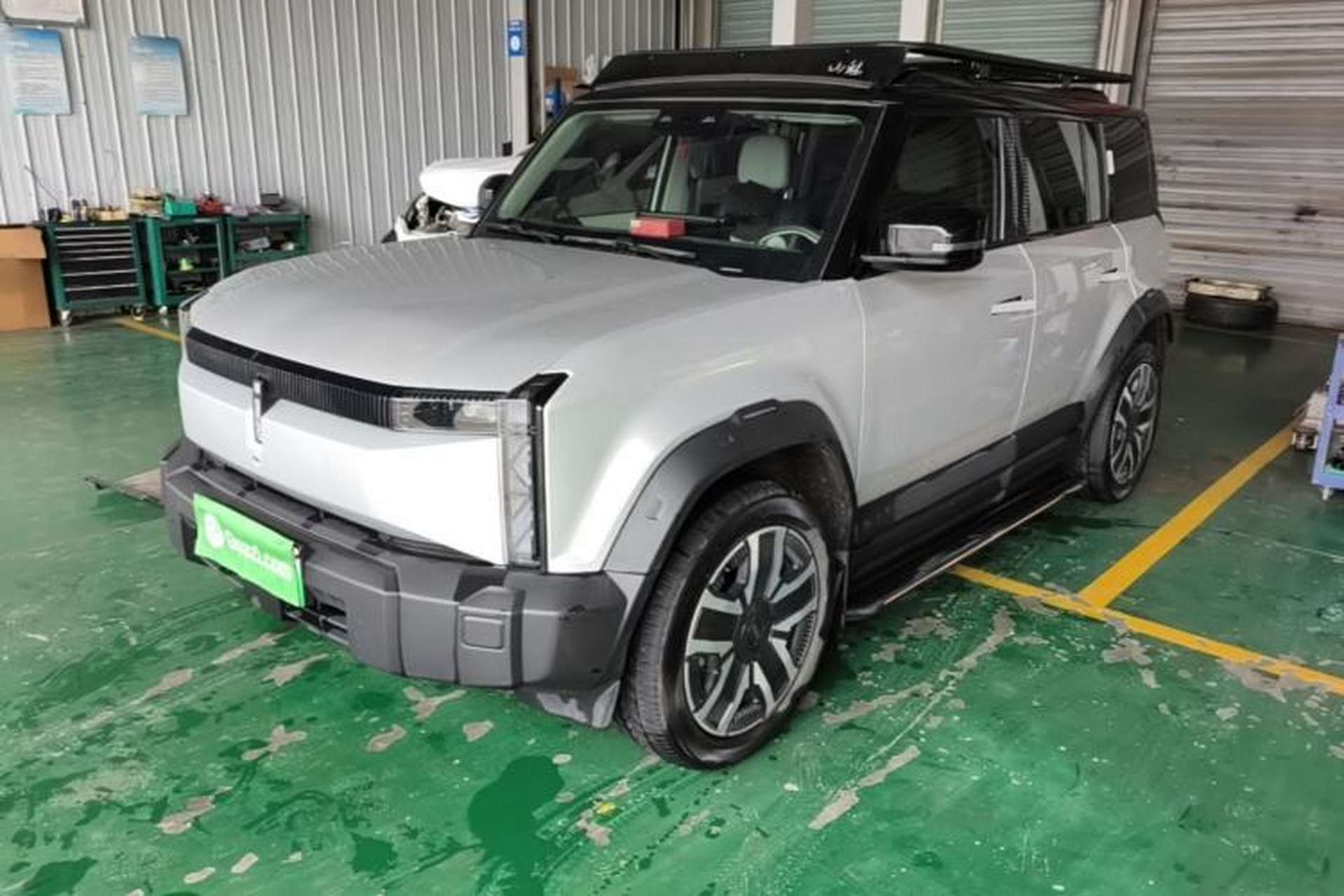 Used iCAR 03 2024 472km Four-Wheel Drive Long-Range Intelligent Advanced Version Front Left 45 Deg