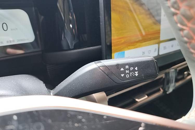 Used iCAR 03 2024 472km Four-Wheel Drive Long-Range Version Gear Lever