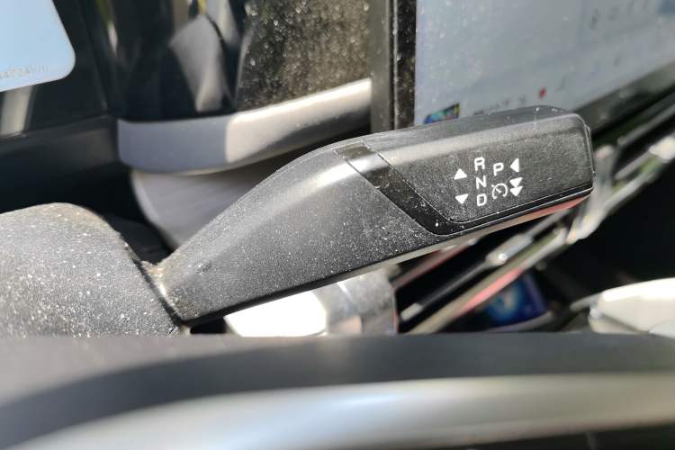 Used iCAR 03 2024 472km Four-Wheel Drive Long-Range Version Gear Lever