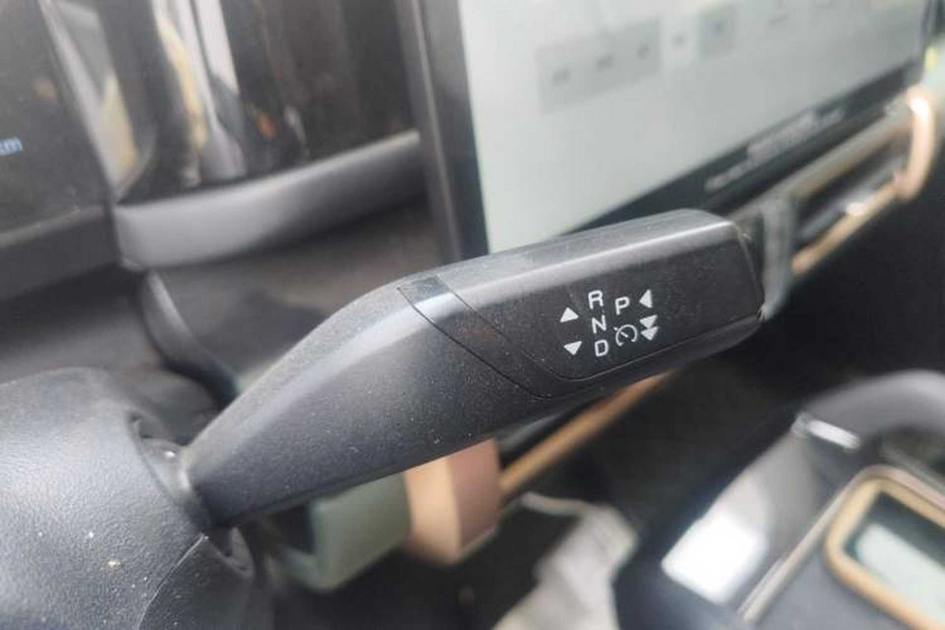 Used iCAR 03 2024 401km Two-Wheel Drive Standard Advanced Version Gear Lever