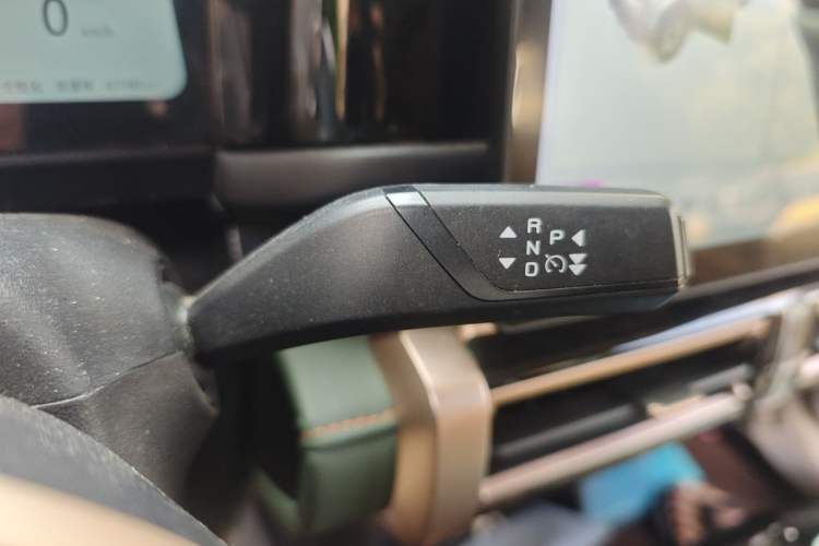 Used iCAR 03 2024 472km Four-Wheel Drive Long-Range Version Gear Lever