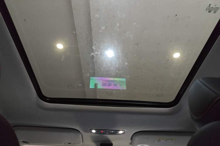 Used iCAR 03 2024 401km Two-Wheel Drive Standard Advanced Version Headliner