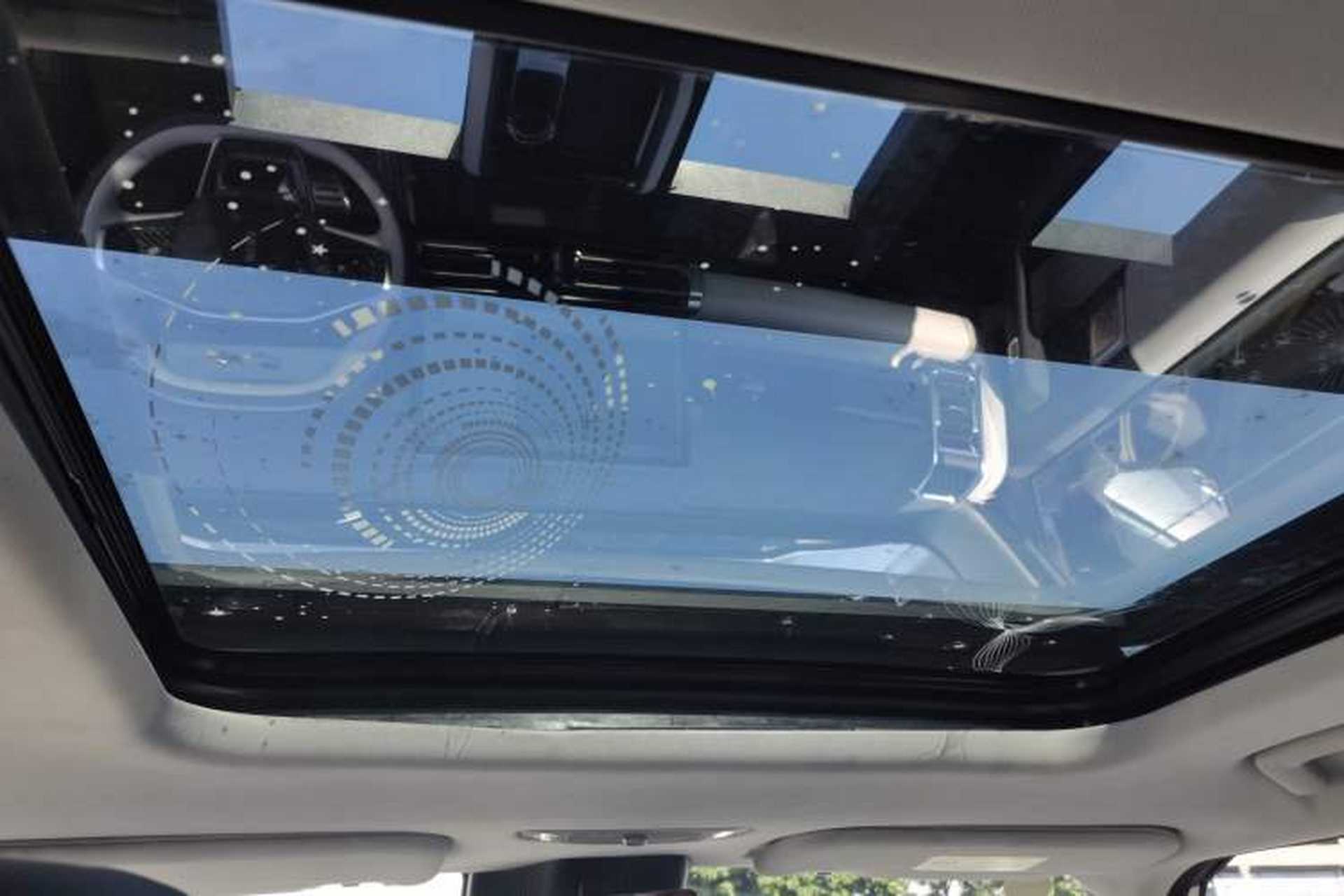 Used iCAR 03 2024 501km Four-wheel Drive Long-Range Advanced Version Headliner