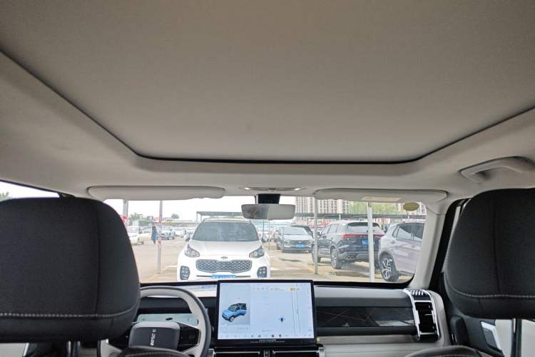 Used iCAR 03 2024 472km Four-Wheel Drive Long-Range Version Headliner