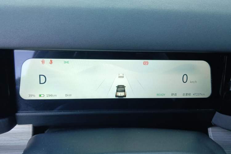 Used iCAR 03 2024 501km Four-wheel Drive Long-range Intelligent Driving Edition Instrument Cluster