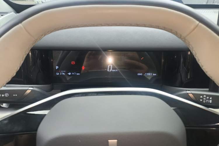 Used iCAR 03 2024 401km Range Two-Wheel Drive Standard Yuechao Version Instrument Cluster
