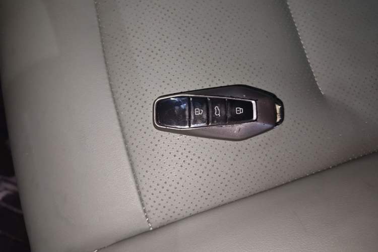 Used iCAR 03 2024 401km Two-Wheel Drive Standard Advanced Version Interior 1