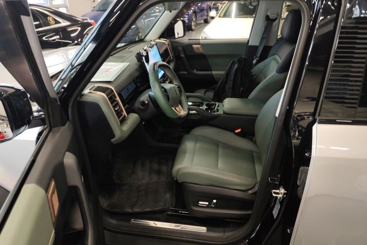 Used iCAR 03 2024 472km Four-Wheel Drive Long-Range Smart Enjoyment Version Interior 3