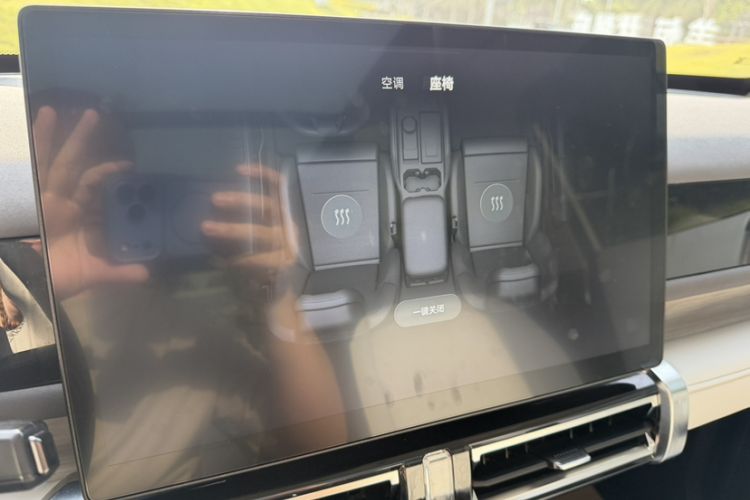 Used iCAR 03 2024 501km Four-wheel Drive Long-Range Advanced Version Interior 3