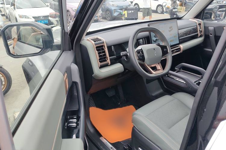 Used iCAR 03 2024 501km Two-Wheel Drive Long-Range Yuechao Edition Interior 3