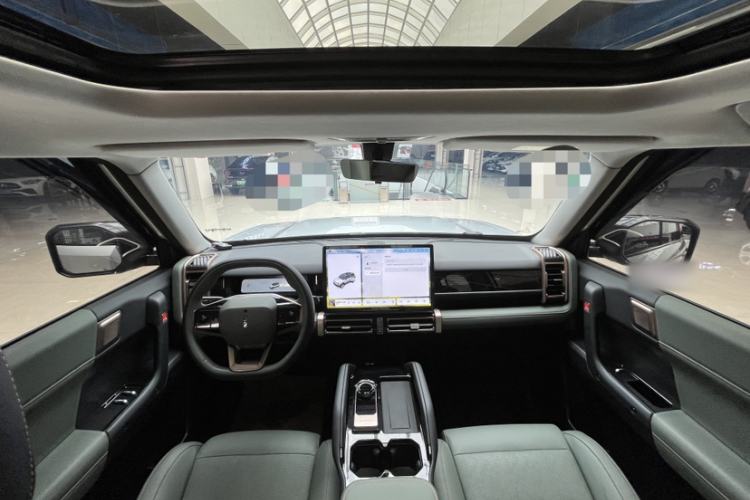 Used iCAR 03 2024 472km Four-wheel Drive Long-Range Yuechao Edition Interior 4