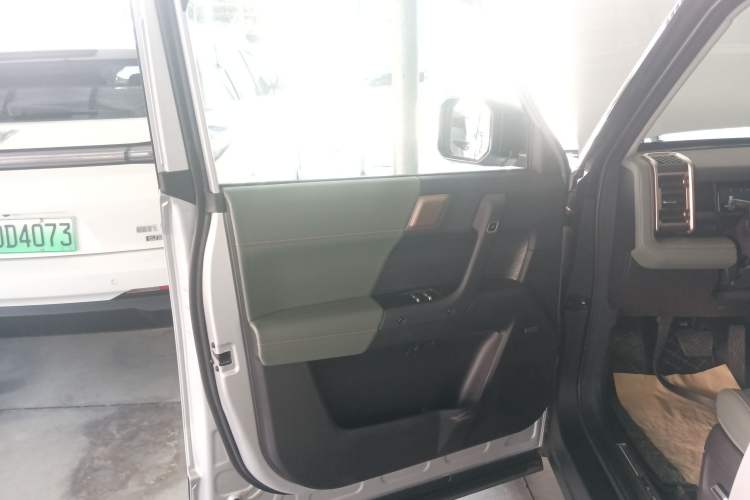 Used iCAR 03 2024 501km Range Two-Wheel Drive Long-Range Smart Trend Edition Interior 7