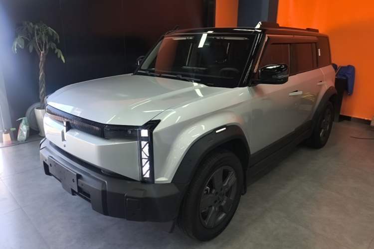 Used iCAR 03 2024 401km Two-Wheel Drive Standard Advanced Version Guazi used car, China used car export, Used car for sale, Used iCAR cars, Cheapest cars for sale, Electric vehicle, New energy car