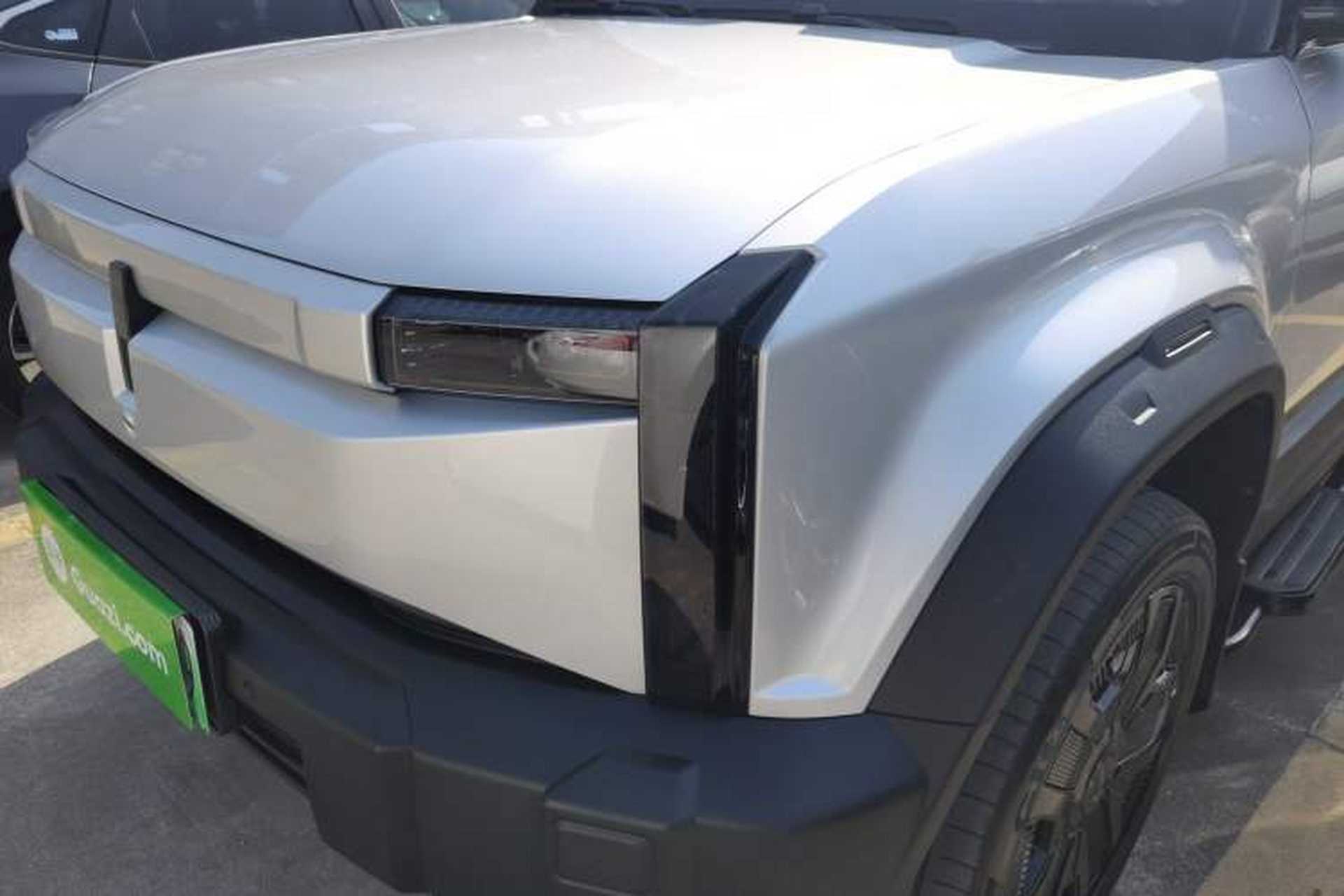 Used iCAR 03 2024 501km Four-wheel Drive Long-Range Advanced Version Left Front Headlight