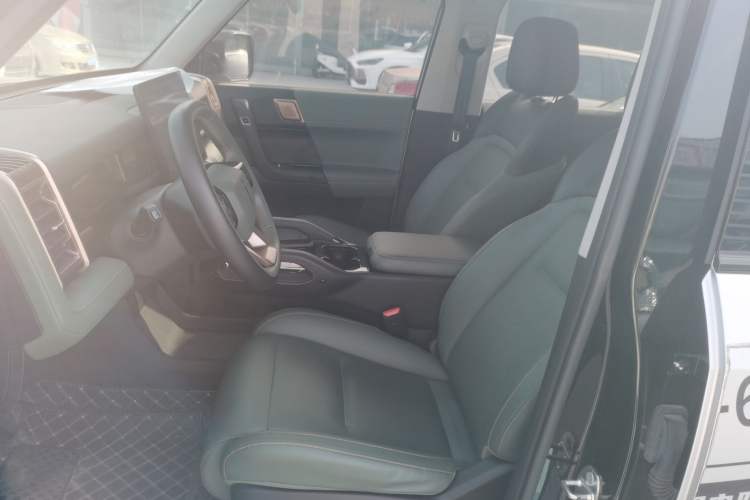 Used iCAR 03 2024 472km Four-Wheel Drive Long-Range Intelligent Advanced Version Left Front Seat