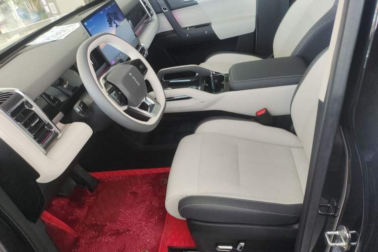 Used iCAR 03  Left Front Seat