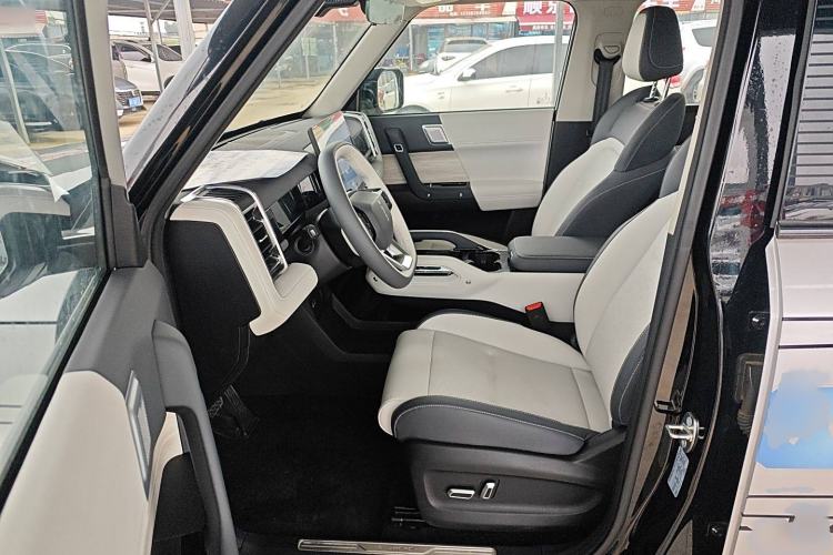 Used iCAR 03 2024 472km Four-Wheel Drive Long-Range Version Left Front Seat