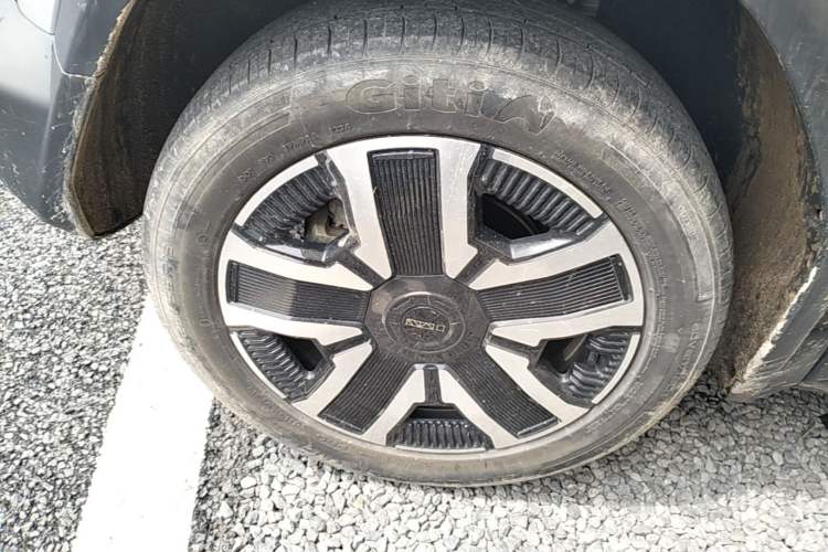 Used iCAR 03 2024 472km Four-Wheel Drive Long-Range Version Left Front Wheel Hub