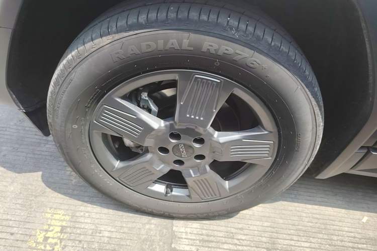 Used iCAR 03 2024 501km Two-Wheel Drive Long-Range Version Left Front Wheel Hub