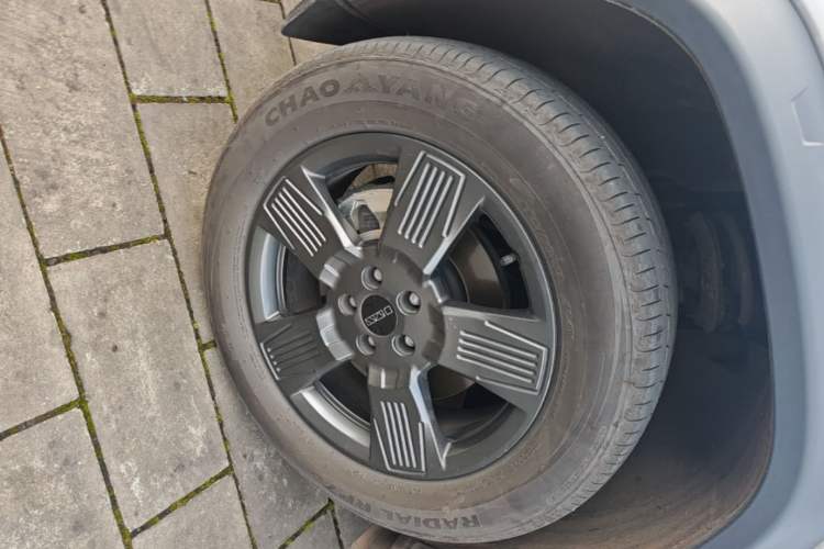Used iCAR 03 2024 501km Two-Wheel Drive Long-Range Version Left Front Wheel Hub