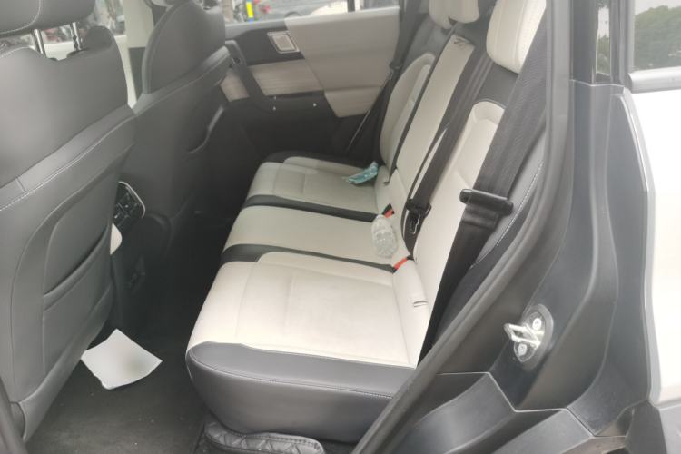 Used iCAR 03 2024 401km Two-Wheel Drive Executive Edition Left Rear Seat