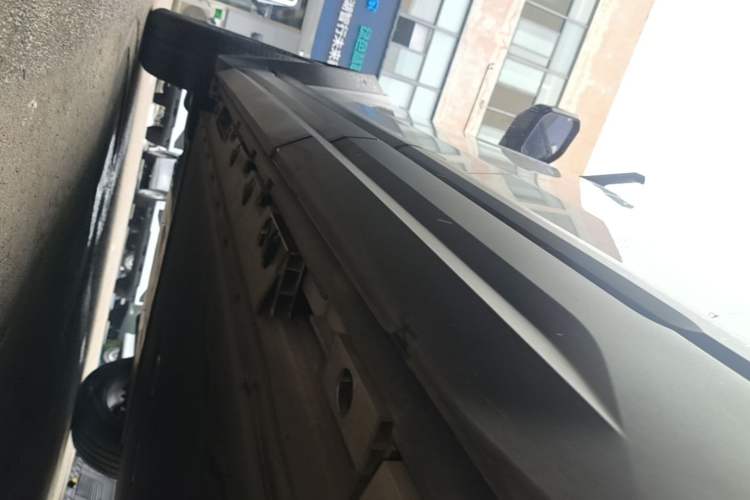 Used iCAR 03 2024 401km Range Two-Wheel Drive Standard Yuechao Version Left Side Sill