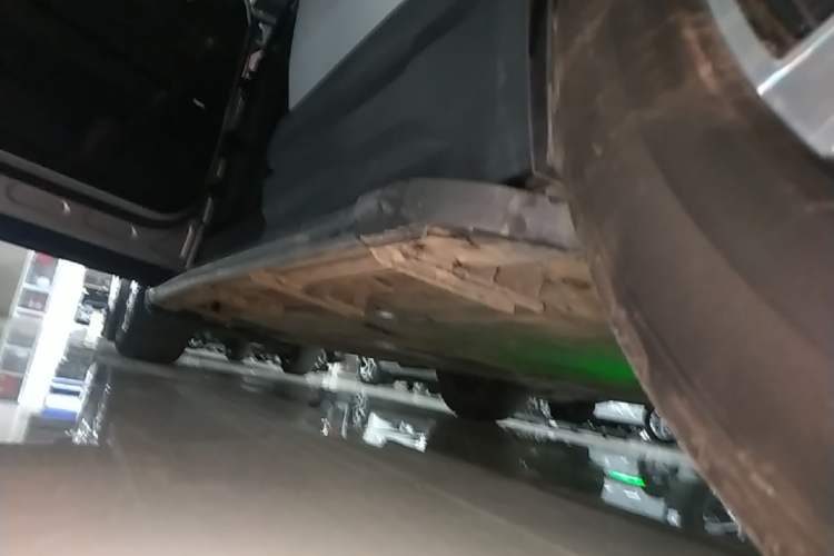 Used iCAR 03 2024 472km Four-wheel Drive Long-Range Yuechao Edition Left Side Sill