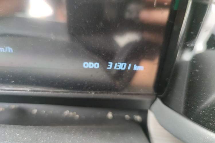 Used iCAR 03 2024 401km Two-Wheel Drive Standard Advanced Version Odometer Close Up