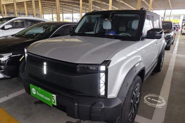 Used iCAR 03 2024 501km Four-wheel Drive Long-range Intelligent Driving Edition