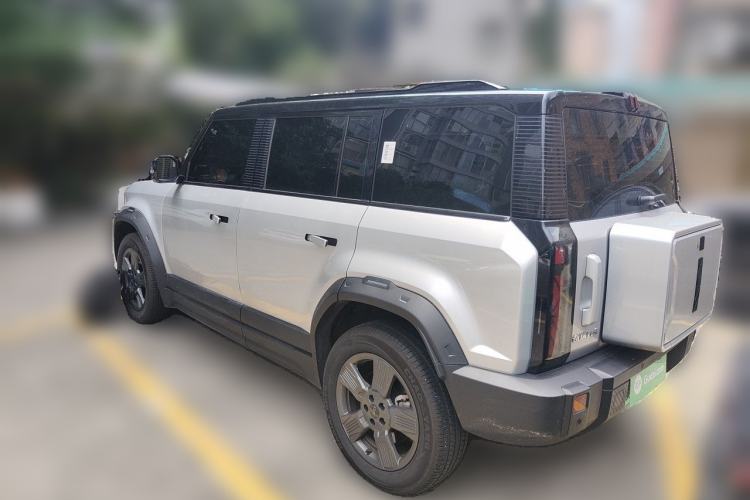 Used iCAR 03 2024 501km Two-Wheel Drive Long-Range Yuechao Edition Rear Left 45 Deg
