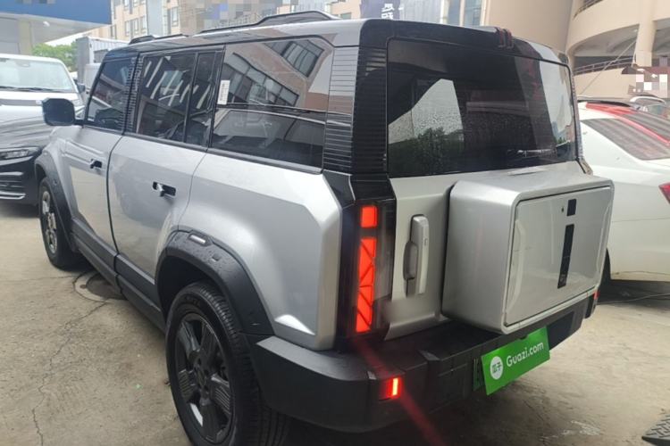 Used iCAR 03 2024 401km Range Two-Wheel Drive Standard Yuechao Version Rear Left 45 Deg