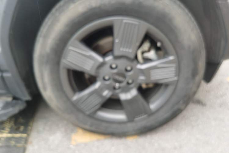 Used iCAR 03 2024 401km Two-Wheel Drive Executive Edition Right Front Wheel Hub